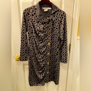 Unique Gretchen Scott Dress Size Medium - Great Condition.